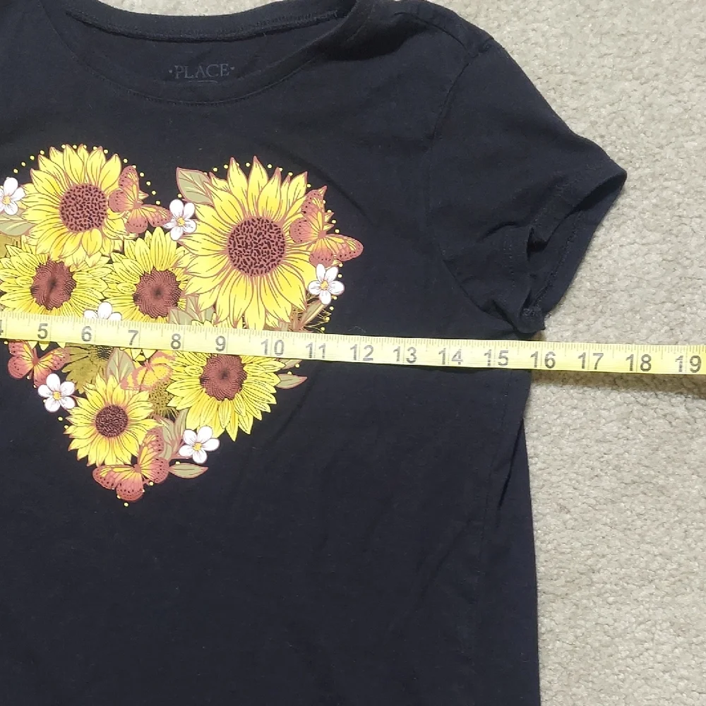 The Children's Place Girls XXL Black Tee with Sunflower Heart Graphic